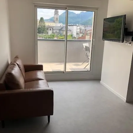 Loft Reve Du Soir 125 M2 Climatise 350 M De La Gare Lourdes